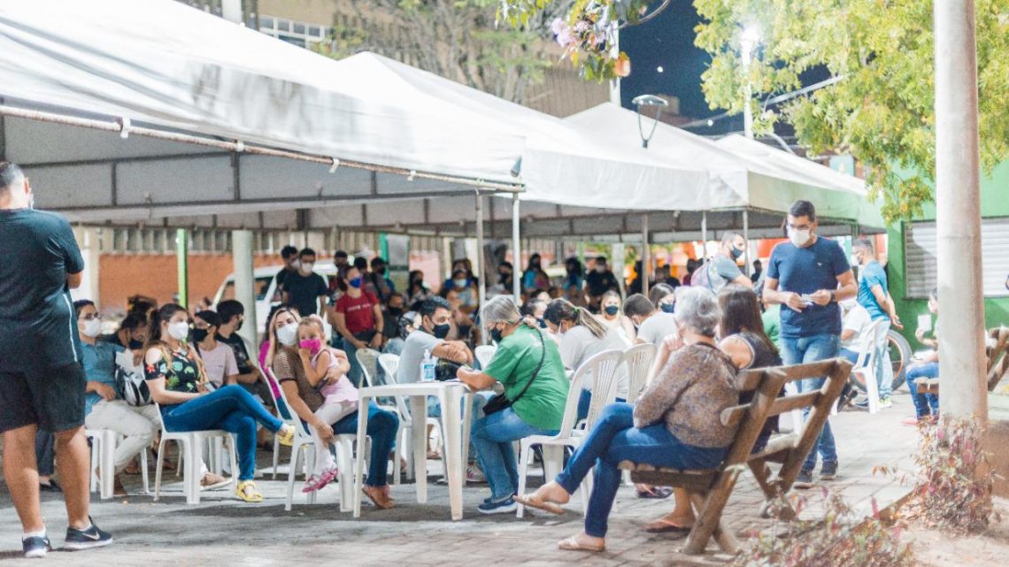 Vacinação noturna na Via Parque em Caruaru, segue até sexta-feira (29) Vacinação noturna na Via Parque em Caruaru, segue até sexta-feira (29)