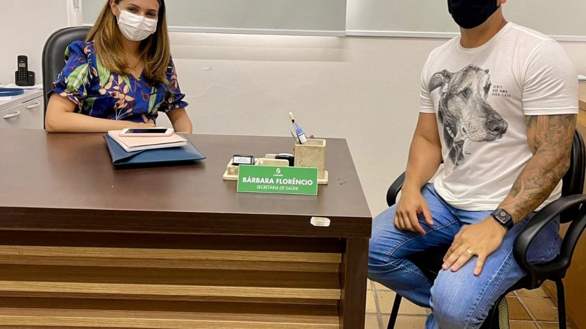 Anderson Correia solicita e secretária de saúde confirma volta da vacinação antirrábica para novembro Anderson Correia solicita e secretária de saúde confirma volta da vacinação antirrábica para novembro