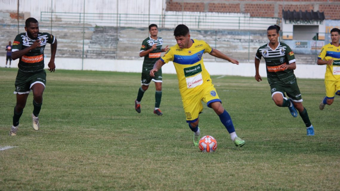 Caruaru City inicia venda de ingressos para jogo contra o Petrolina com valor promocional Caruaru City inicia venda de ingressos para jogo contra o Petrolina com valor promocional