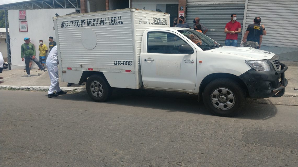 Homem atira na companheira e depois se mata, em Caruaru