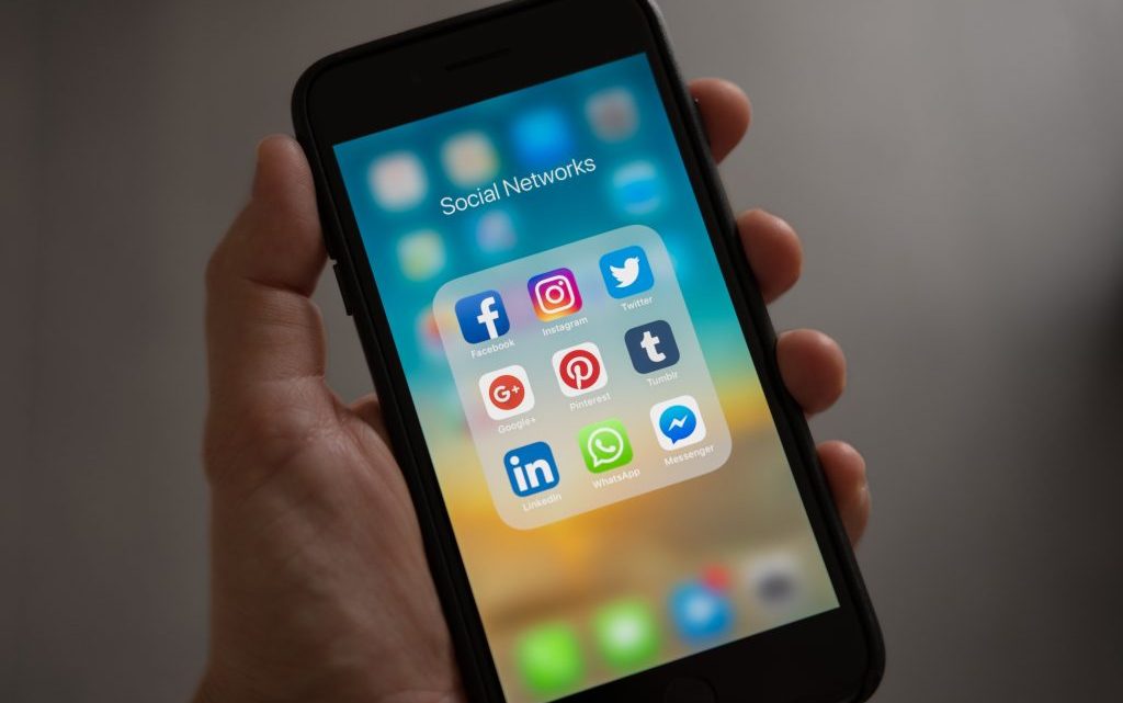Pane global tiram WhatsApp, Instagram e Facebook do ar nesta segunda-feira (4)
