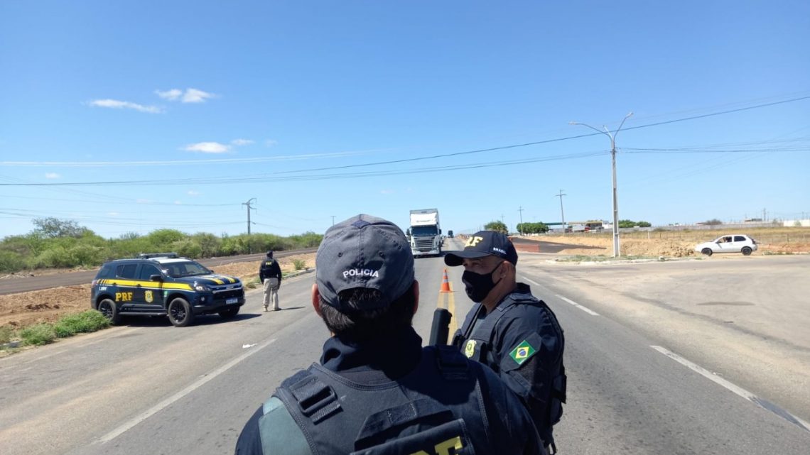 Rodovias federais de Pernambuco estão com reforço na fiscalização neste feriadão