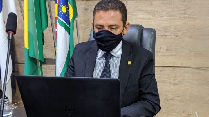 Vereador Galego de Lajes solicita desobstrução de caixas de esgoto que prejudicam população