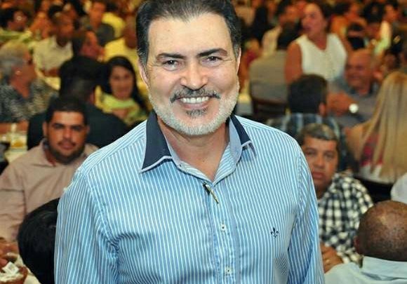 Deputado Tony Gel comemora pagamento do Bem São João aos artistas de Caruaru