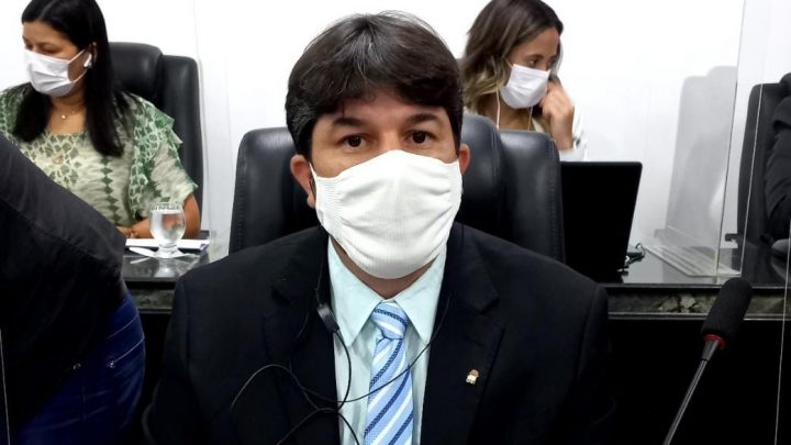 Fagner propõe criação da semana de conscientização “Diga não à venda de animais