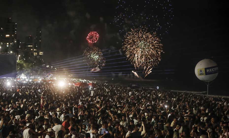 Recife não terá shows na orla de Boa Viagem na festa de Réveillon; queima de fogos está mantida