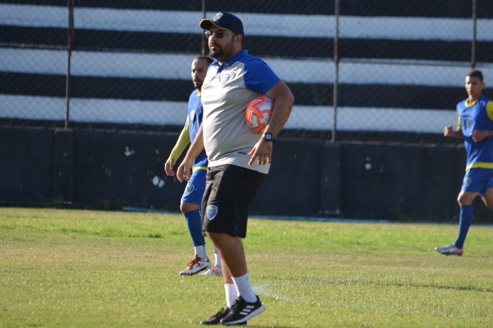 Caruaru City confirma permanência do treinador Thyago Marcolino para Série A1 do Pernambucano Caruaru City confirma permanência do treinador Thyago Marcolino para Série A1 do Pernambucano