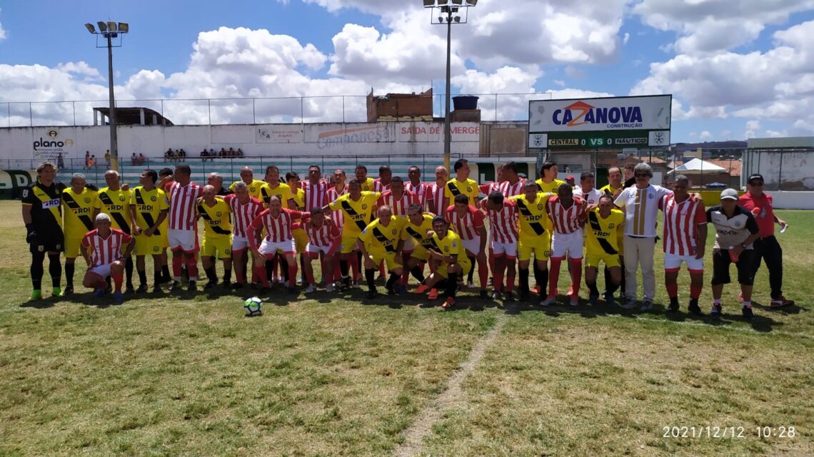 Máster Central goleia Máster do Náutico em jogo Beneficente em Caruaru