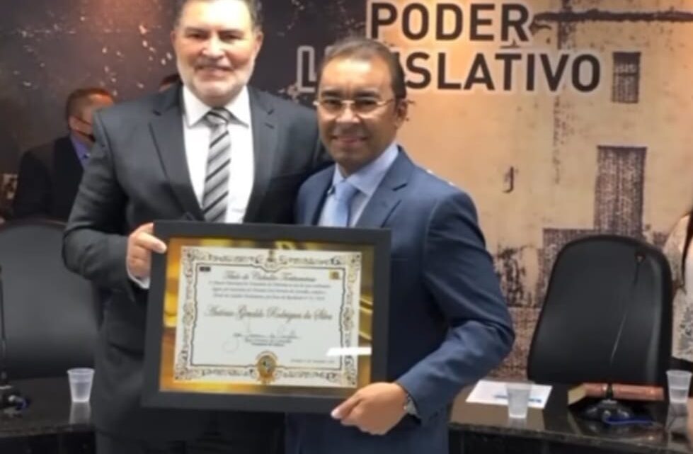 Tony Gel recebe título de Cidadão de Toritama Tony Gel recebe título de Cidadão de Toritama