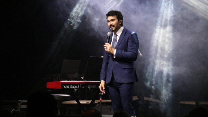 Jantar beneficente com padre Fábio de Melo arrecada R$ 234 mil para causa de beatificação de Dom Hélder Câmara
