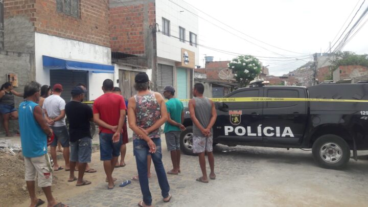 2° homicídio no Natal em Caruaru: Homem é morto a facadas