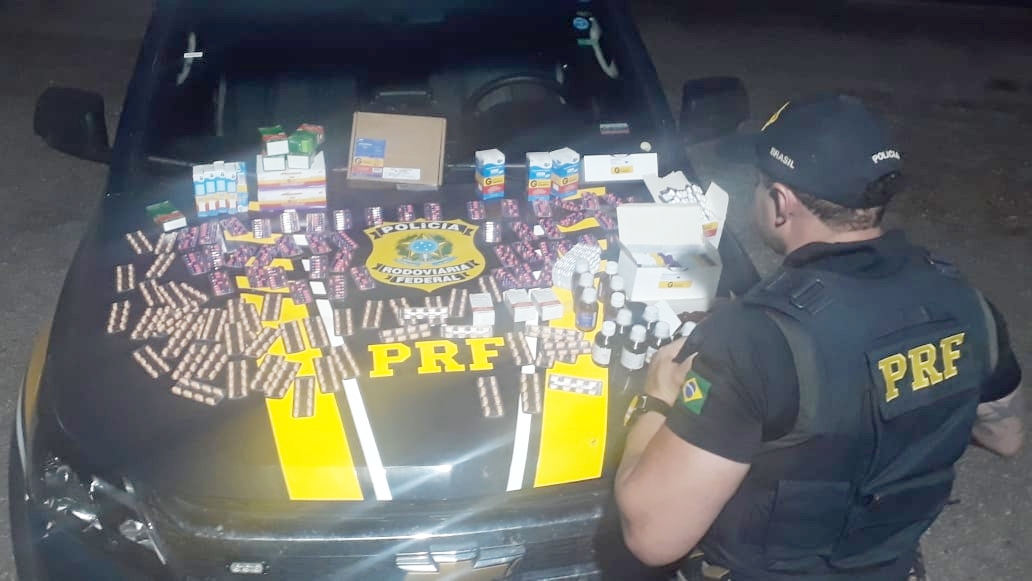 Homem é detido com centenas de medicamentos sem nota fiscal