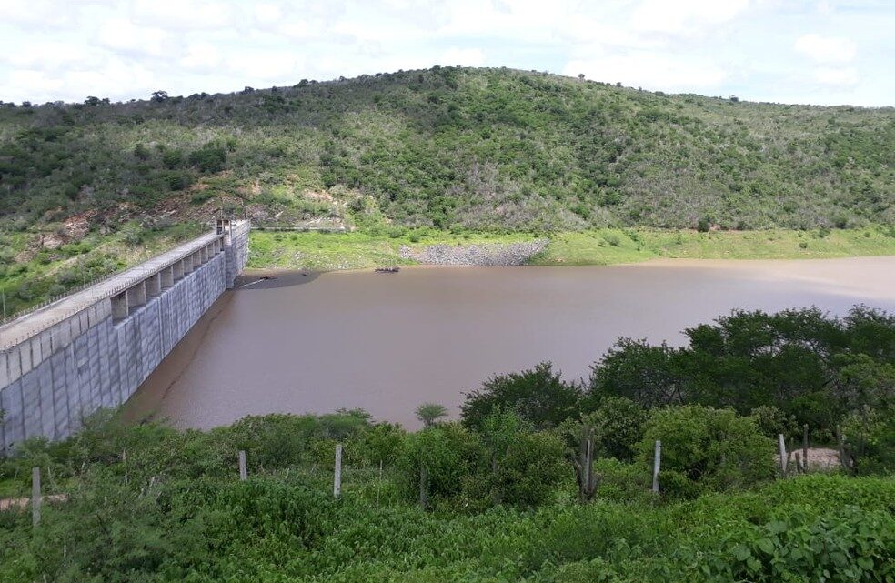 Barragens do Prata e Jucazinho voltam a abastecer Caruaru e mais 21 cidades Barragens do Prata e Jucazinho voltam a abastecer Caruaru e mais 21 cidades