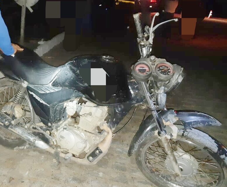 Colisão entre van e moto na BR 232 em Caruaru com vítima fatal