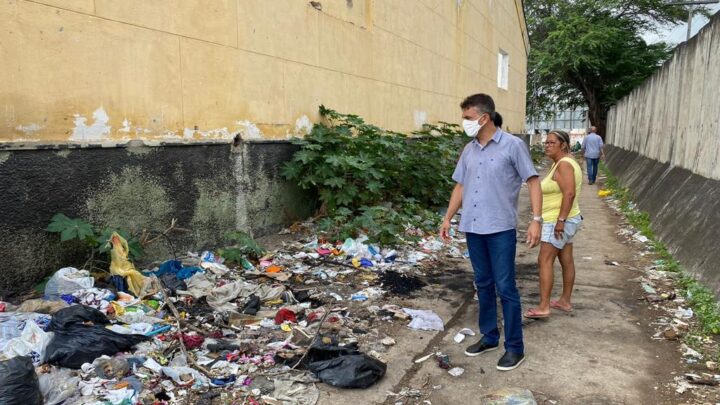 Vereador Mano do Som faz mutirão de limpeza na CAGEP