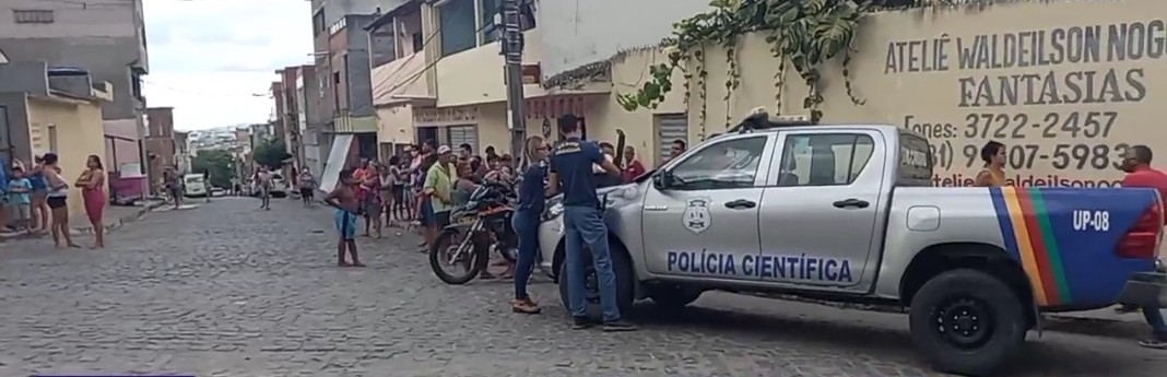 Homicídio: Homem é assassinado a tiros em Caruaru