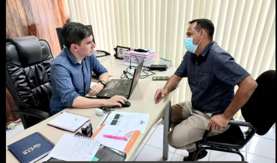 Vereador Irmão Ronaldo se reúne com secretários municipais e faz solicitações para a população