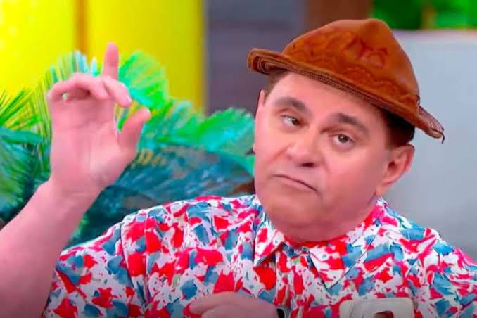 Morre ator e humorista pernambucano Batoré, em São Paulo Morre ator e humorista pernambucano Batoré, em São Paulo
