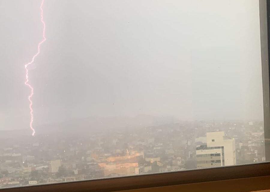 Chuva com raios e trovões em Caruaru nesta sexta-feira (11); Veja Chuva com raios e trovões em Caruaru nesta sexta-feira (11); Veja