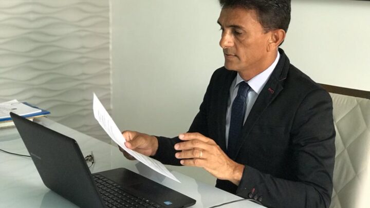 Vereador Mano do Som solicita implantação de 6 UBS e retomada das obras do hospital da mulher e complexo de polícia científica