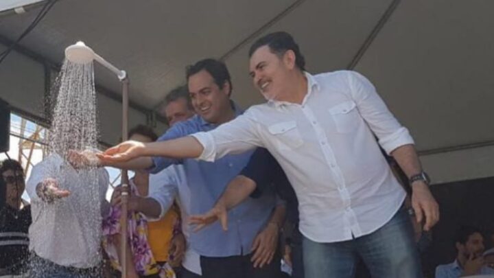 Tony Gel comemora licitação para abastecimento d’água de Carapotós em Caruaru