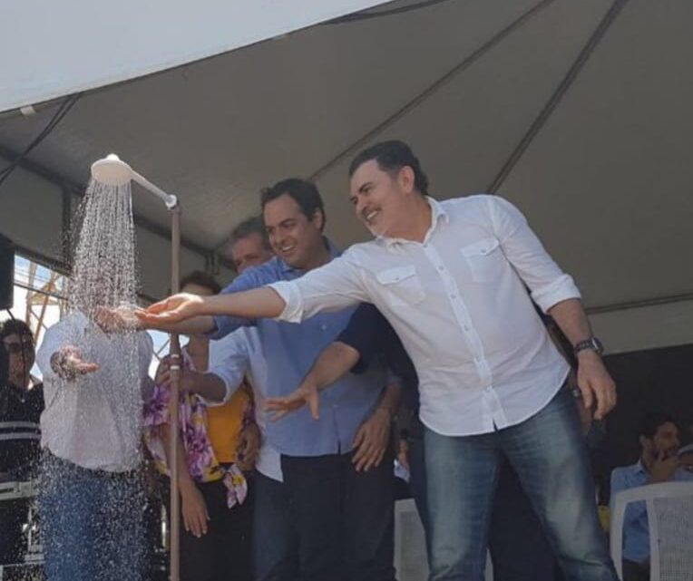 Tony Gel comemora licitação para abastecimento d’água de Carapotós em Caruaru Tony Gel comemora licitação para abastecimento d’água de Carapotós em Caruaru