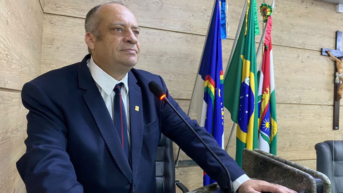 Vereador Jorge Quintino apresenta PL que institui “O Dia Sem Carro” no município de Caruaru Vereador Jorge Quintino apresenta PL que institui “O Dia Sem Carro” no município de Caruaru