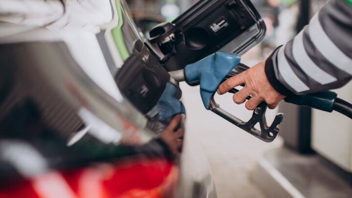 Professor da UNINASSAU orienta como economizar gasolina; Confira