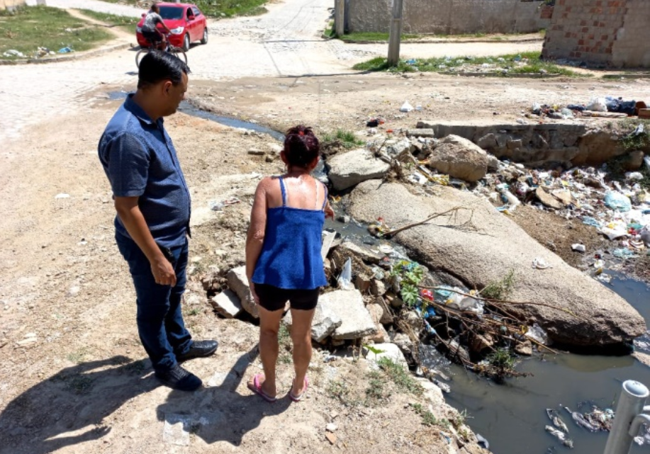 Vereador Irmão Ronaldo ouve reinvidicações de moradores dos bairros José Carlos de Oliveira, Demóstenes Veras, Novo Mundo e João Barreto