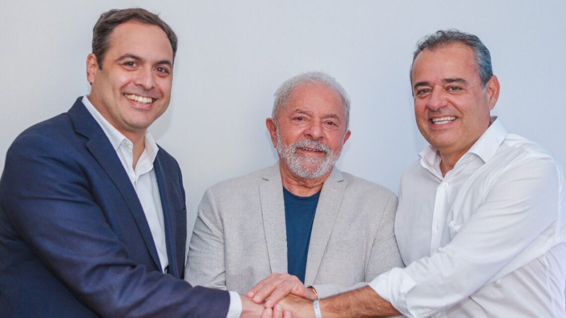 Danilo Cabral e Paulo Câmara se reúnem com Lula, em São Paulo, reafirmando a aliança PSB e PT