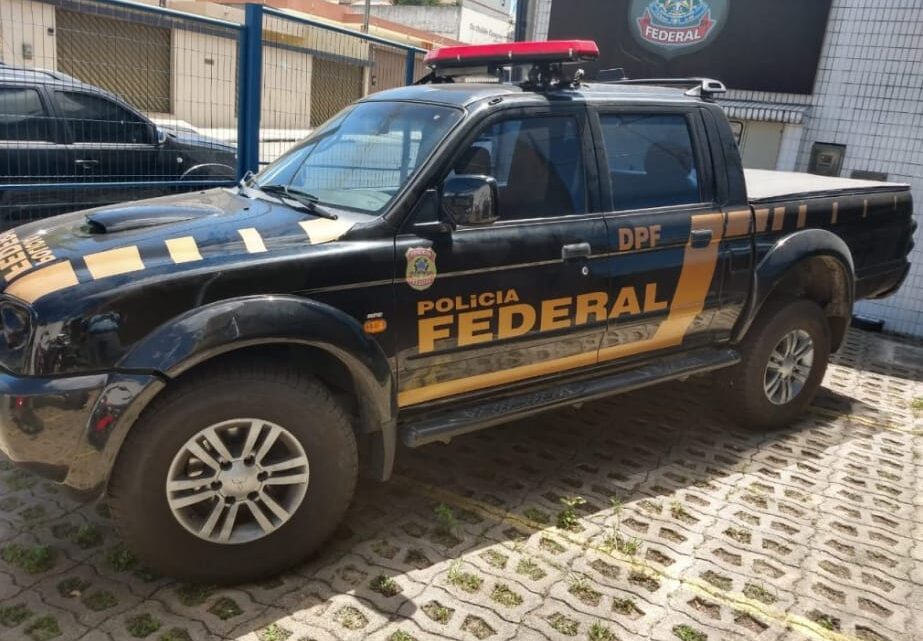 Operação da PF cumpre mandados de busca e apreensão em Caruaru e outras cidades
