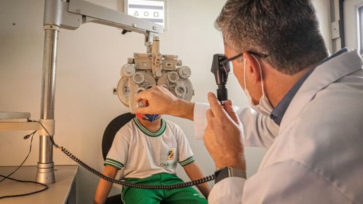 Consultas oftalmológicas são ofertadas para alunos da rede municipal de ensino de Caruaru