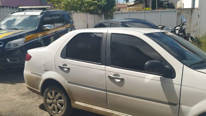 Homem compra carro roubado pela internet e é detido pela PRF