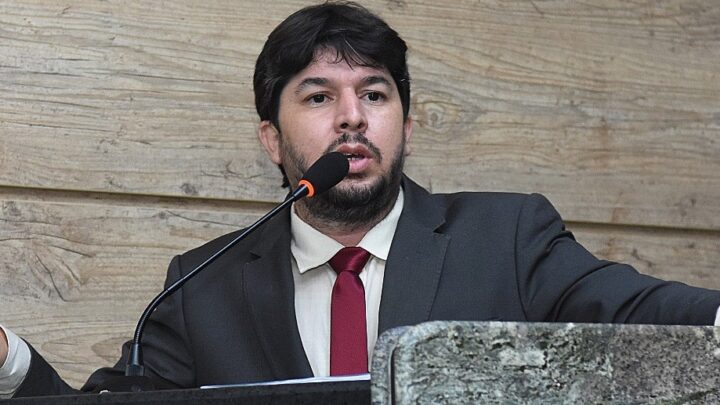 Fagner comemora aprovação do PL que cria o ‘Dia em memória às vítimas da Covid-19’ em Caruaru