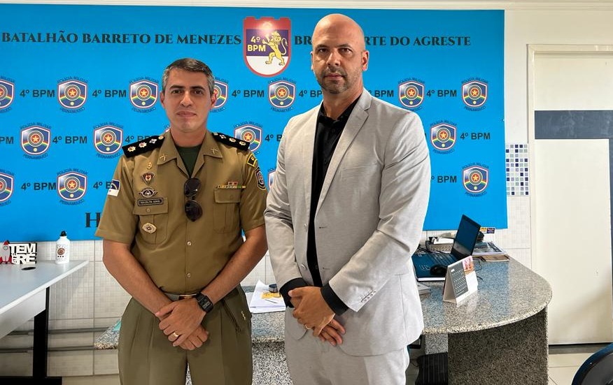 Anderson Correia reforça parceria com a PM contra maus-tratos e vai palestrar sobre direito animal no 4º BPM
