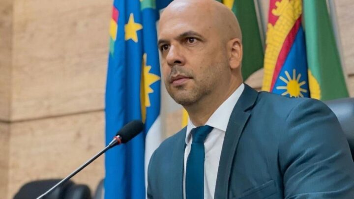 Anderson Correia sugere criação de espaço pet em praças de alimentação de shoppings e estabelecimentos gerais de Caruaru