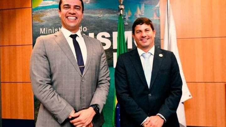 Rodrigo Pinheiro busca recursos para Caruaru no ministério do turismo