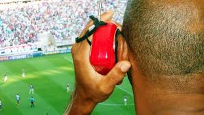 PMPE suspende proibição de rádio de pilha nos estádios PMPE suspende proibição de rádio de pilha nos estádios