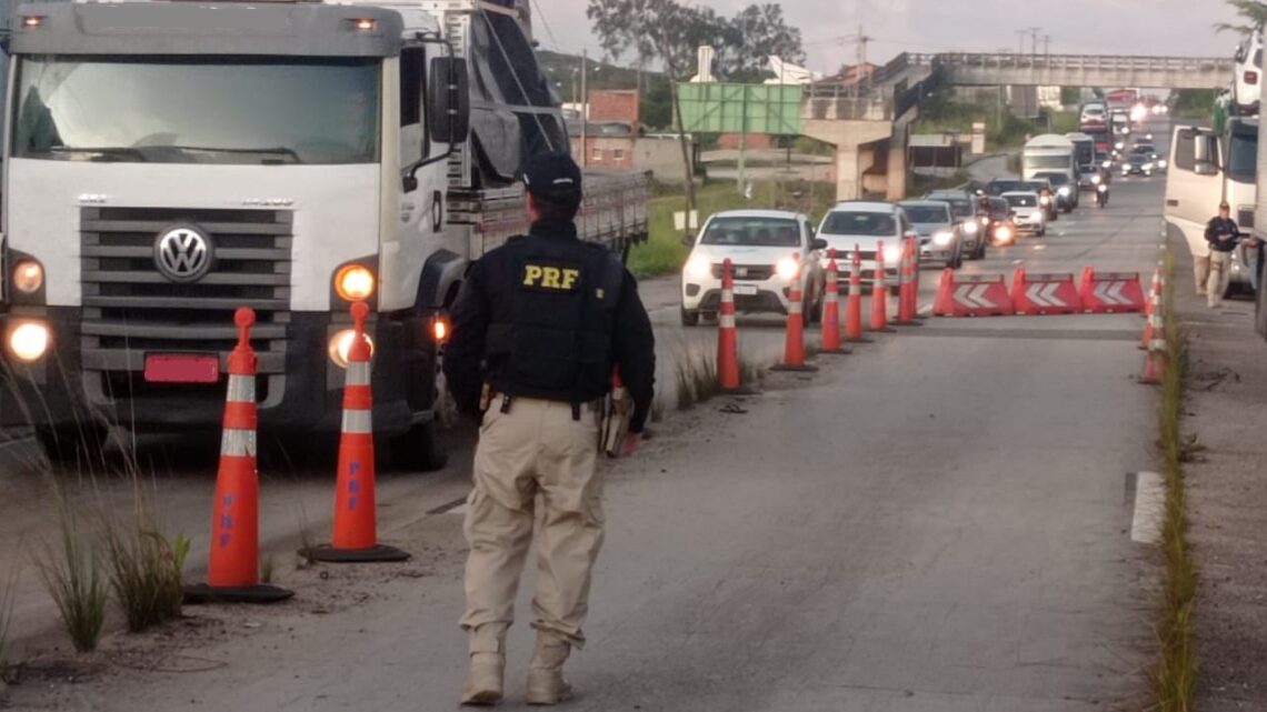 PRF registra 121 infrações à Lei do Descanso durante fiscalização em Pernambuco PRF registra 121 infrações à Lei do Descanso durante fiscalização em Pernambuco