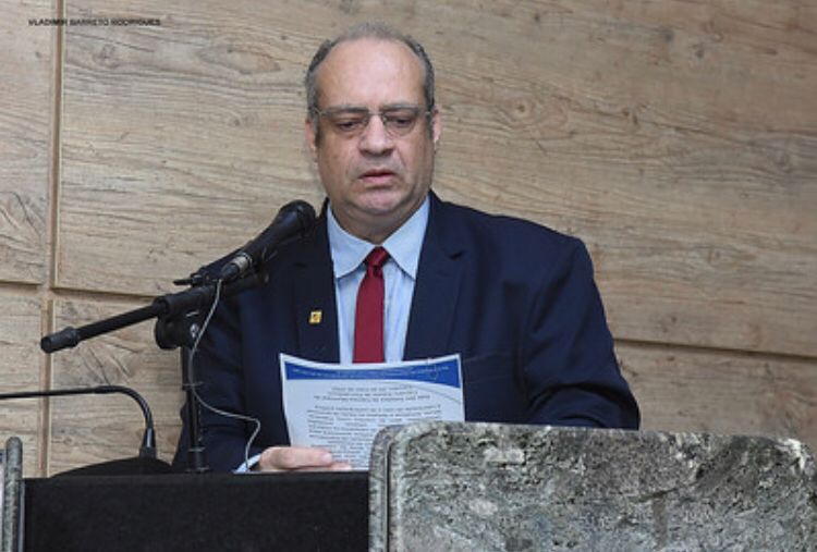Vereador Jorge Quintino destaca o ordenamento das demandas educacionais na Sessão Legislativa Vereador Jorge Quintino destaca o ordenamento das demandas educacionais na Sessão Legislativa