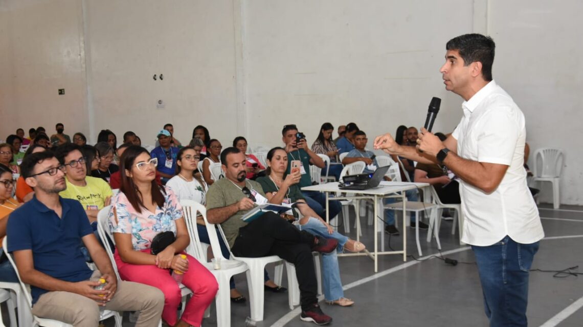 Erick Lessa é destaque em Encontro Nacional pelos direitos da criança e do adolescente Erick Lessa é destaque em Encontro Nacional pelos direitos da criança e do adolescente