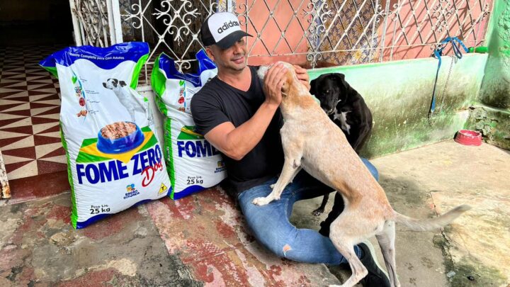 Frente ao cenário de chuvas no Recife, Anderson Correia visita abrigos de animais e leva doações