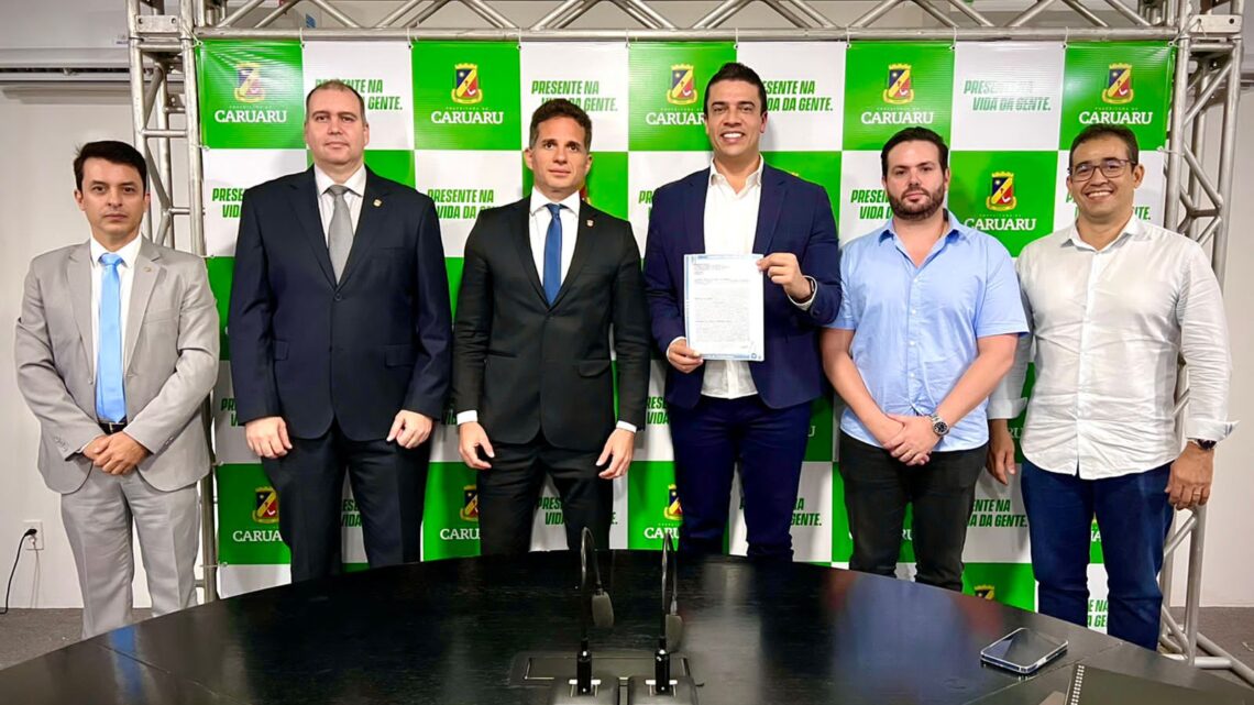 Prefeitura de Caruaru efetiva doação de terreno para construção da sede da Polícia Federal