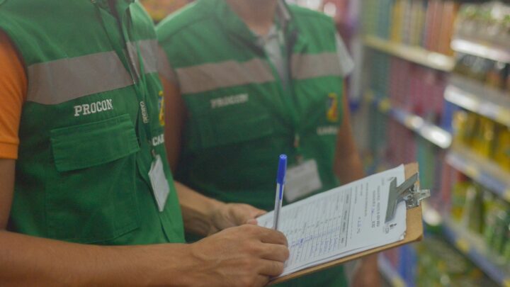 Aumento na cesta básica chegou a 52% do salário mínimo no mês de junho, segundo Procon Caruaru
