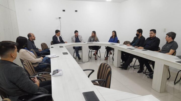 Fagner comemora parceria entre universidade e prefeitura de Caruaru em prol da causa animal