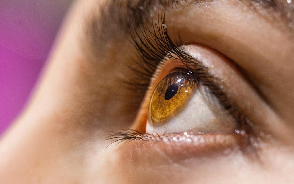 Conheça 5 mitos e verdades sobre Olho Seco