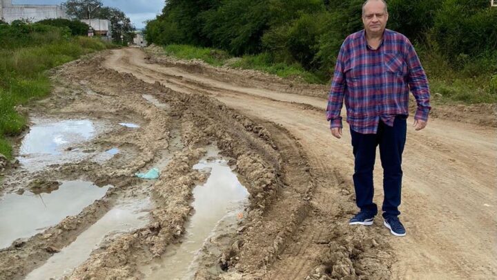 Vereador Jorge Quintino visita bairro Luiz Gonzaga para efetuar levantamento de demandas