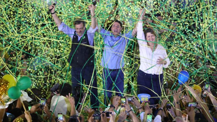 Anderson: “Agora é pra valer. É Anderson, Gilson e Bolsonaro!”