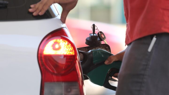 Petrobras anuncia nova redução no preço da gasolina a partir desta sexta-feira (29)