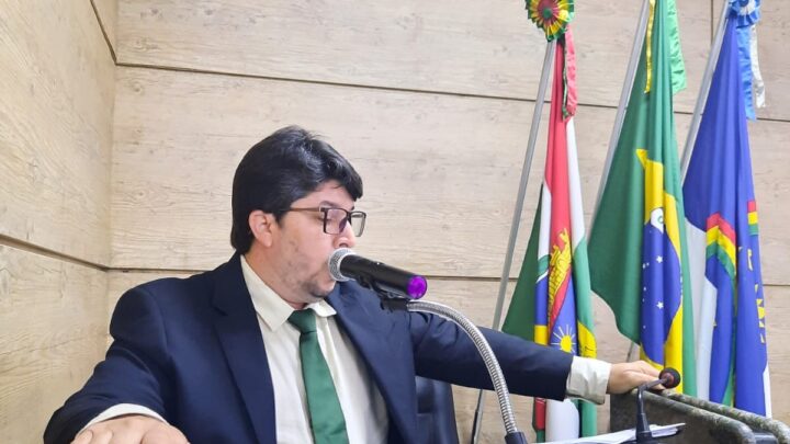 Fagner destaca conquistas para a causa animal na Sessão desta terça (02)